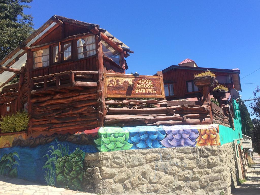 Wood House Hostel San Carlos de Bariloche Exterior photo